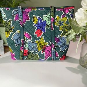 Vera Bradley (gray, pink, green & purple) GC